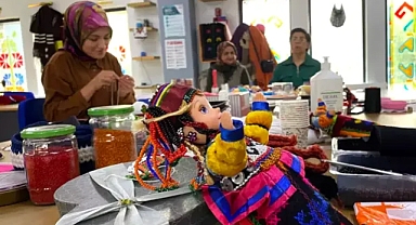 800 ile 20 bin lira arasında satılan Damal bebeği, kadınlara gelir kapısı oldu