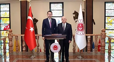 Bakanlar Güler ve Kurum bir arada 