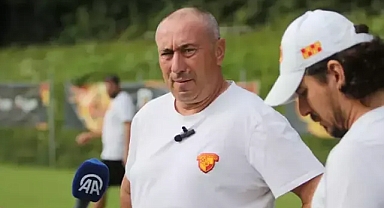 Göztepe'de teknik direktör Stanimir Stoilov kamp açıklaması