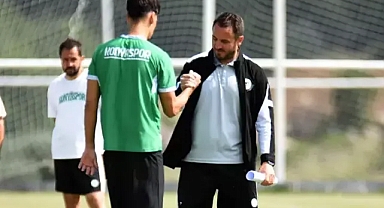 Konyaspor Teknik Direktörü Ali Çamdalı:antrenman öncesi açıklamalarda bulundu