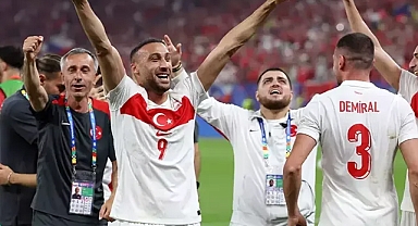 Milliler çeyrek final için sahada! İşte Montella'nın 11'i...