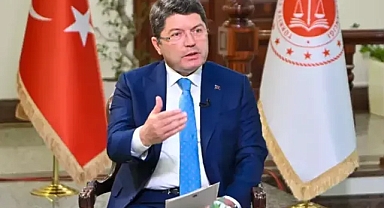 Yılmaz Tunç, Yargı Reformu Strateji Belgesi'ni vatandaşların görüşüne sundu