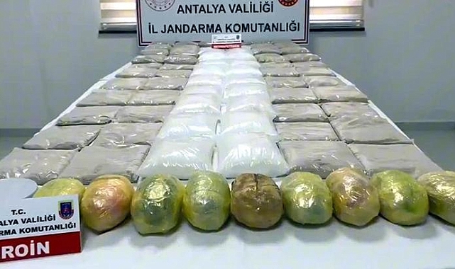 32 ilde 'Narkoçelik-40' operasyonu; 125 zehir taciri yakalandı