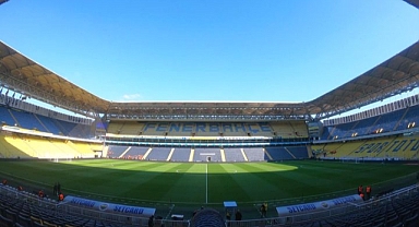 Fenerbahçe Kadıköy'e Veda Ediyor!