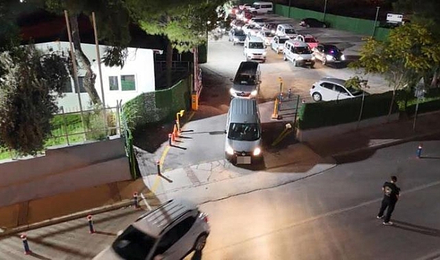 İzmir'de aranan şüphelilere operasyon: 149 gözaltı