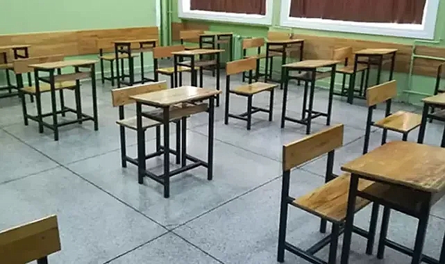 Zonguldak'ta olumsuz hava koşulları nedeniyle eğitime 1 gün ara verildi