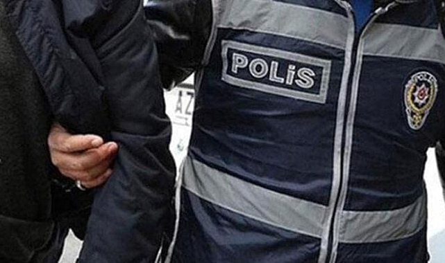 Zonguldak'ta FETÖ operasyonu: 2'si akademisyen, 5 gözaltı