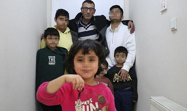 Baba ve 6 çocuğu sıcak yuvalarına kavuştu