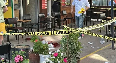 Çay ocağında husumetlisini bıçakladı