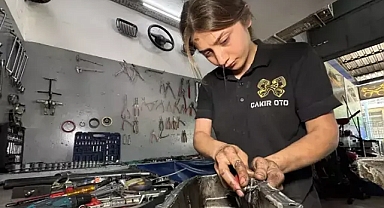 Araçlara meraklı İncilay, sanayide kalfa oldu; tek başına motor tamir ediyor