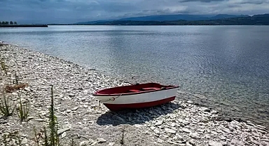 60 milyon metreküplük su kaybı ile alarm zili sabanca gölü seviye kaybı kritik boyutta 