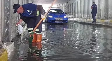 Alt geçitler göle döndü erzurum da sağanak yaşamı olumsuz etkiledi 