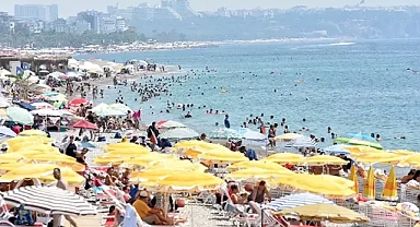 Antalya kavruluyor hava da deniz de sıcaklık rekoru kırıyor 