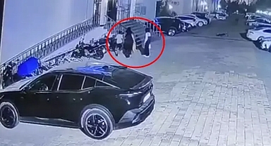 Çocuk kavgası büyüdü baba silah çekip havaya ateş açtı 