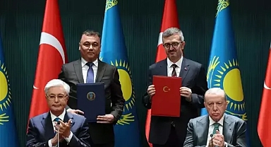 Erdoğan israil 22 aydır gazze'de insanlık suçu işliyor 