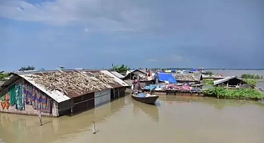 Hindistan'da musonun bedeli ağır 125 can kaybı 