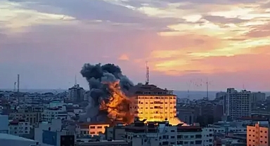 Kızıldenize hizmet eden liman israilin hedefinde 