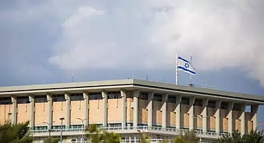 Netanyahu'nun koalisyonundan İstifa