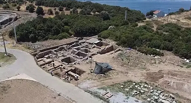 Parion'da tarih gün yüzüne çıktı 11.yüzyıla ait mezar gurubu bulundu 