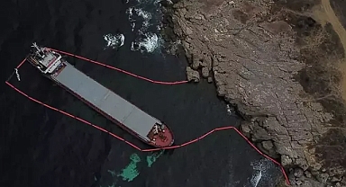 Karaya Oturan Gemi Yakıt Trasferi Bekliyor