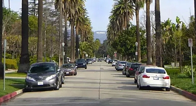 Los Angeles'ta 'acil durum' ilan edildi