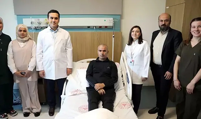3,5 Saat Süren Bilinç Açık Ameliyat Başarıyla Tamamlandı
