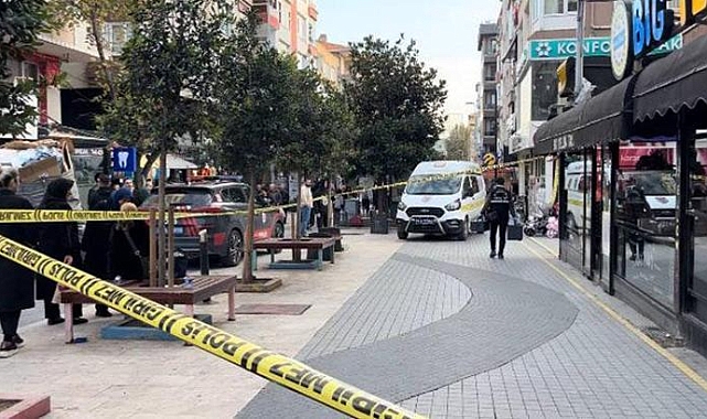 Küçükçekmece'de kafede oturan kişilere yönelik silahlı saldırıda 1 kişi yaralandı