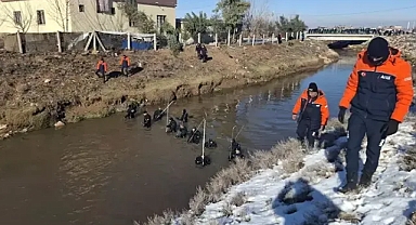 3 çocuğun öldüğü kazada kanalda kaybolan sürücüyü arama çalışmalarında 3’üncü gün