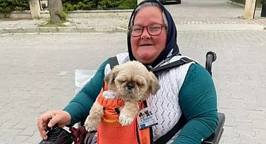  Arkadaşını hediye ettiği 'Fıstık' adlı köpekle hayata tutundu.