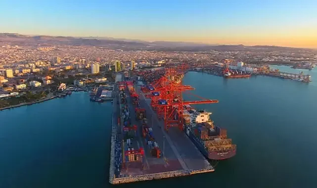 Bakan Uraloğlu: Kasımda ayında yük elleçleme 46,8milyon tona ulaştı