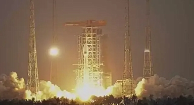 Çin’in, 17’nci grup alçak Dünya yörüngesi uydularını uzaya gönderdiğini açıkladı.