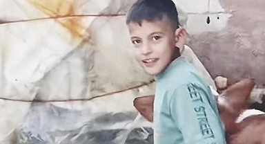 Kuzeninin kullandığı TIR'ın altında kalan Muhammed, öldü