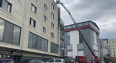 Restoranda yangın çıktı, otelde kalanlar tahliye edildi