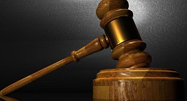 Yargıtay, eski kocanın 'ucuz' ve 'zavallı' sözlerini hakaret saymadı