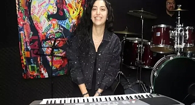  Anadoludaki doktorlar rock müziği yapıyor.