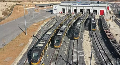 Bakan Uraloğlu: TÜRASAŞ A.Ş., ürettiği 801 vagon ile bir rekora imza attı