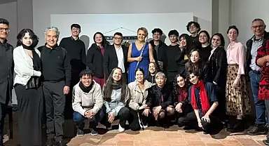 Dünyaca ünlü bestecilerin ilham kaynağı Türk flüt sanatçısı uluslararası ödüle layık görüldü