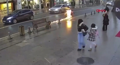 Kuriye yanmaktan son anda kurtuldu.