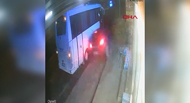 Son anda arabanın altında kalmaktan kurtuldu