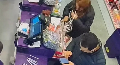  1 milyonluk vurgun yapıldı hırsızlık anları, güvenlik kamerasına yansıdı.