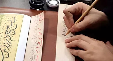 14 Şubat için hat tablolarına ilgi büyük ilgi gösterildi 