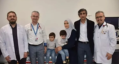 4 yaşında ki Selim Ali, 3D teknoloji sayesinde yaşama tutundu