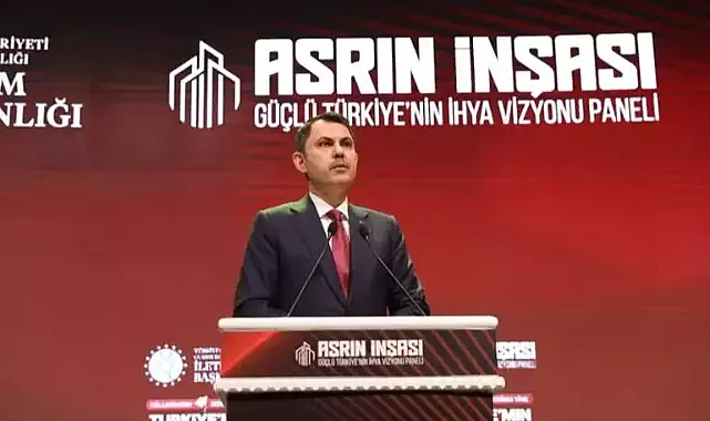 Bakan Kurum: “Çöp kutusu göndermekle övünüyorlar ama gece gündüz çalıştığımız 455 bin konutu beğenmiyorlar''