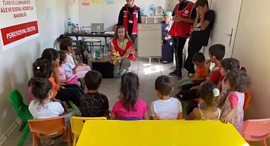 Bakanlıktan; depremzede vatandaşlara psikolojik ilk yardım eğitimi