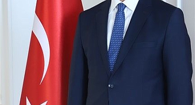 Başkan Taşyapan'ın ağabeyi Hakkari Valisi olarak atandı