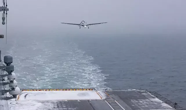 BAYRAKTAR TB3 SİHA, şiddetli rüzgara meydan okudu