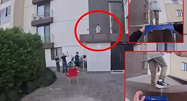 Bursa'da çalışan kuryeden örnek davranış, o anları kamera kaydetti