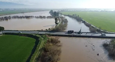  Büyük Menderes Nehri'nde yine taşkın yaşandı