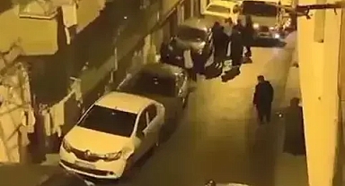 Çekici yokuştan kayarak 13 aracı hurdaya çevirdi, 1 kişiyi yaraladı