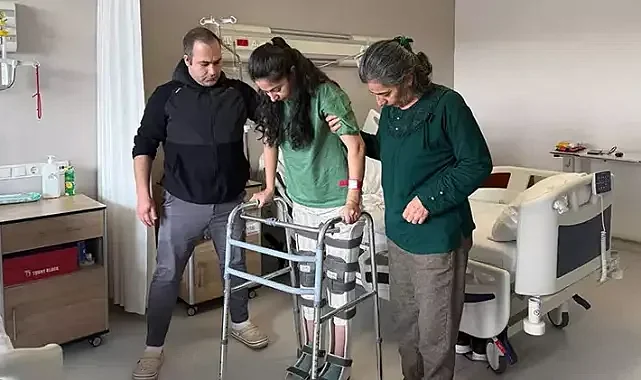 Depremde Her Şeyini Kaybetti Sandı... 3 Yıl Sonra Gelen Mucize